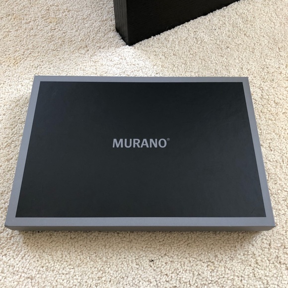 Murano 100% Cashmere Scarves in Camel and Black - Picture 7 of 7